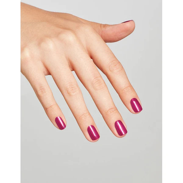 OPI Nail Lacquer – Merry in Cranberry (M07)