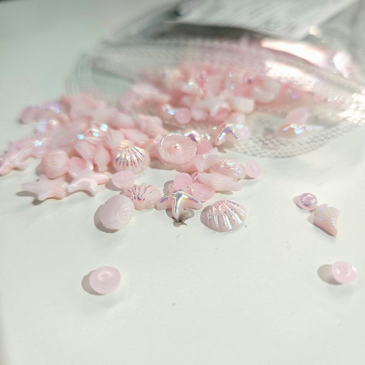 Manicrown Mini Resin Starfish &amp; Shell Nail Art Decorations — 200pcs