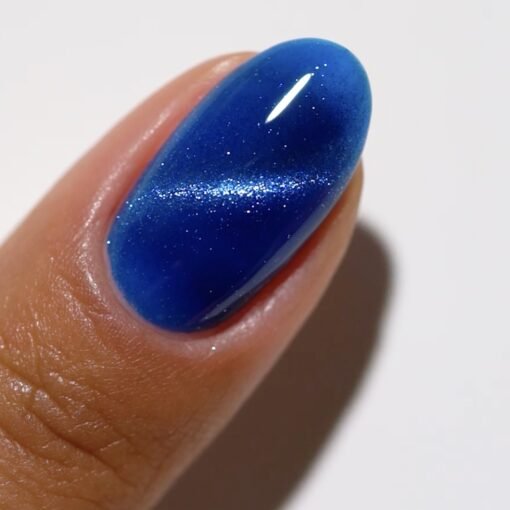 DND DC Cat Eyes 9D – Galactic Sapphire (04) - EMOI SUPPLY